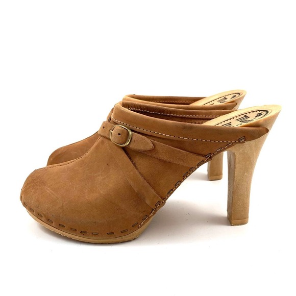 1960's Italian crafted nubuck leather heeled clogs - Picture 13 of 13